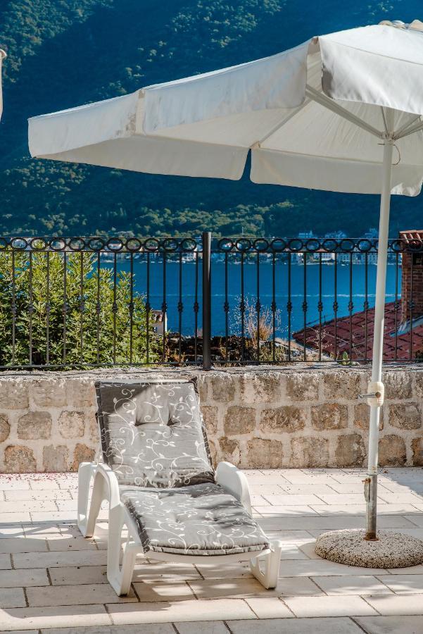 Guesthouse Mrshe Palace Perast Exterior foto