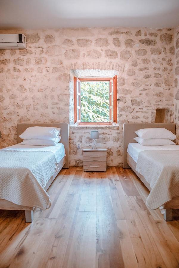 Guesthouse Mrshe Palace Perast Exterior foto