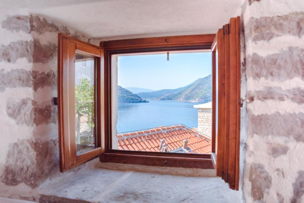Guesthouse Mrshe Palace Perast Exterior foto